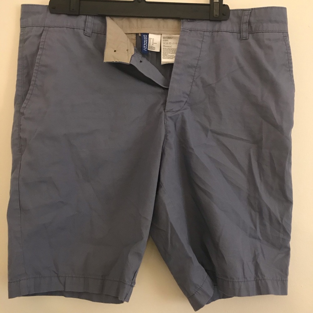 Divided Men’s Shorts